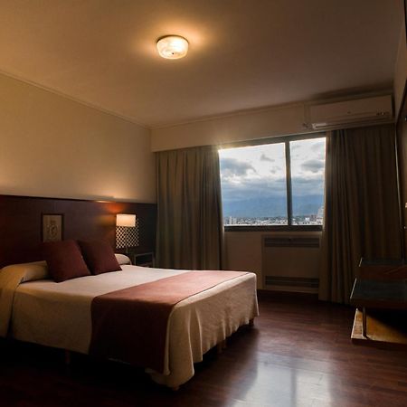 Hotel Victoria Plaza Salta Esterno foto